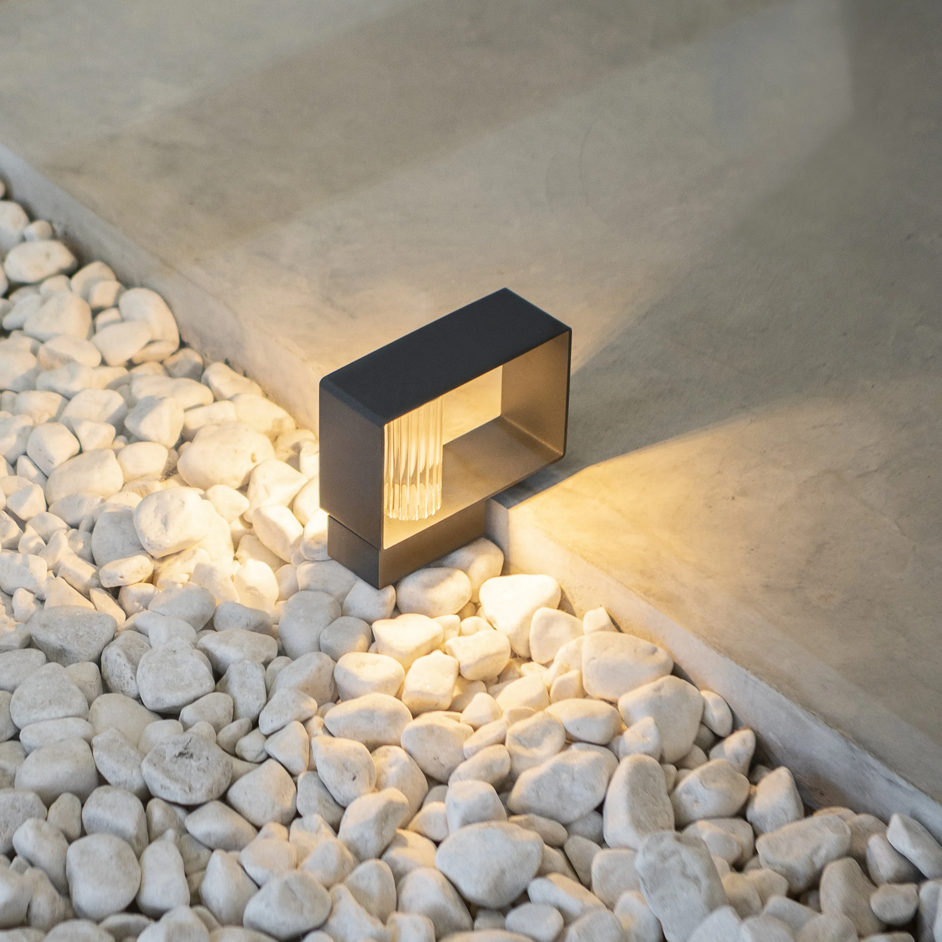 Frame Outdoor Bollard Light