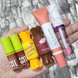 Miss beauty New pack of 6 makeup Deal in Random ( 1pcs liquid Blusher ,2pcs water candy lip tint , 1pcs lip gloss , 2pcs candy lipgloss)